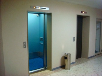エレベーター.jpg